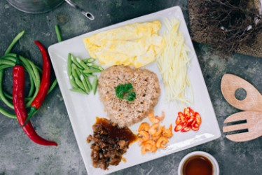 Fried Rice with Shrimp Paste